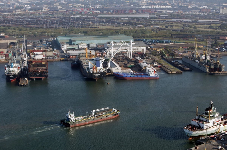 Smit Lipuma in Operation in Durban Harbour