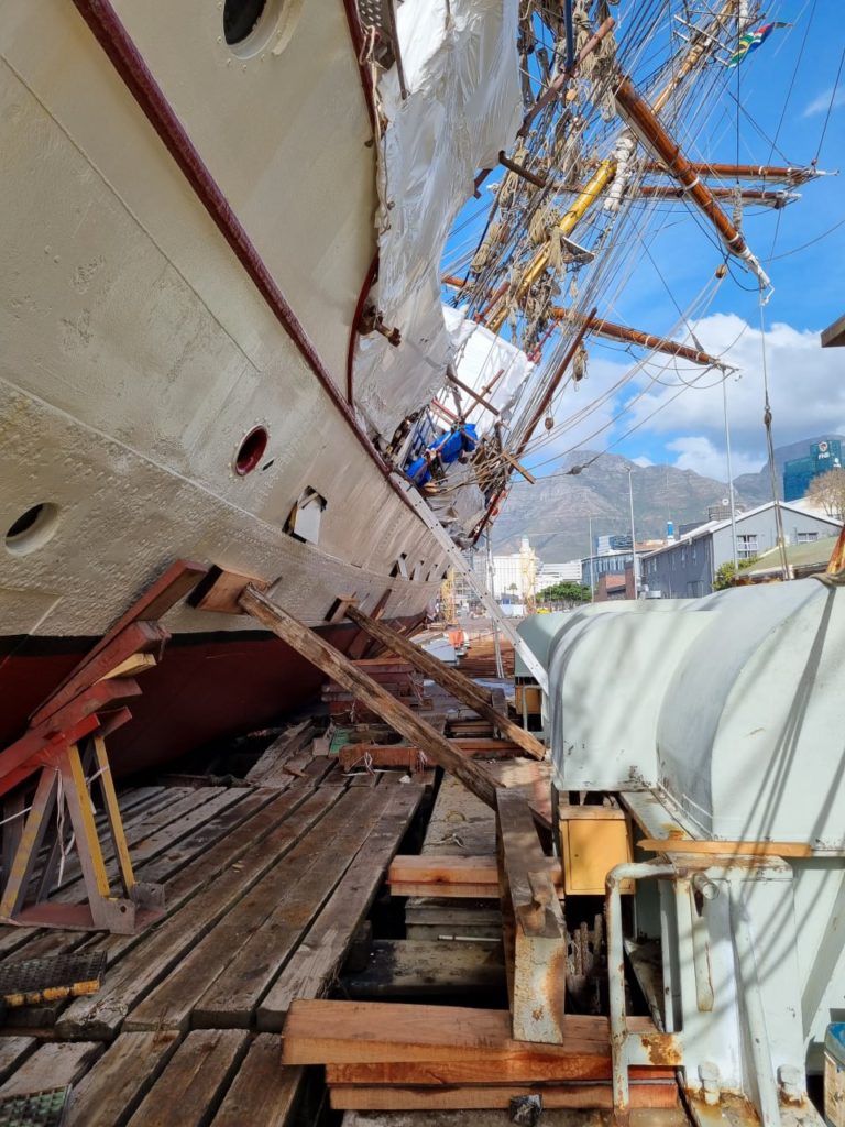 Wooden shores to support the ship