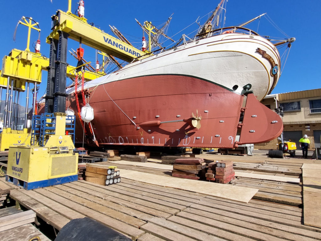 The Europa being lifted by Vanguard StrandJacks and Telecoping Gantries